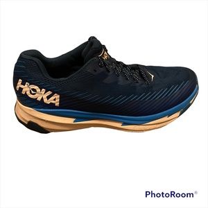 HOKA ONE ONE Torrent 2 Women's Trail Athletic Cushioned Sneakers Size 9
